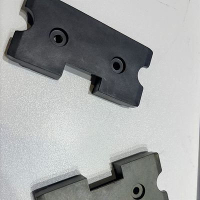 購入 繊維仕上げ機械 部品 ブルックナー ステンター 機械部品 スライディングパッド 炭素繊維 覗き見 online manufacture